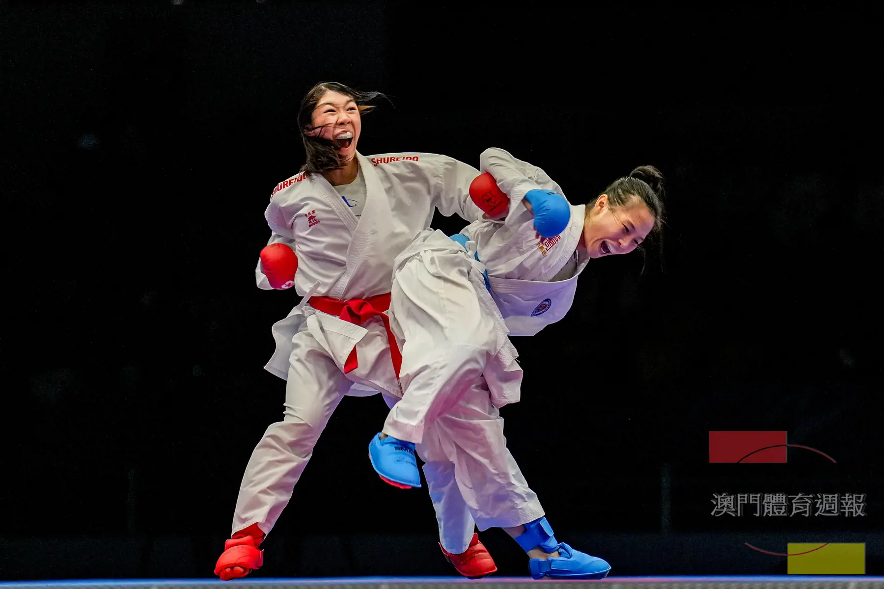 副3 李康喬（左）連過多關成功復活奪銅.jpg